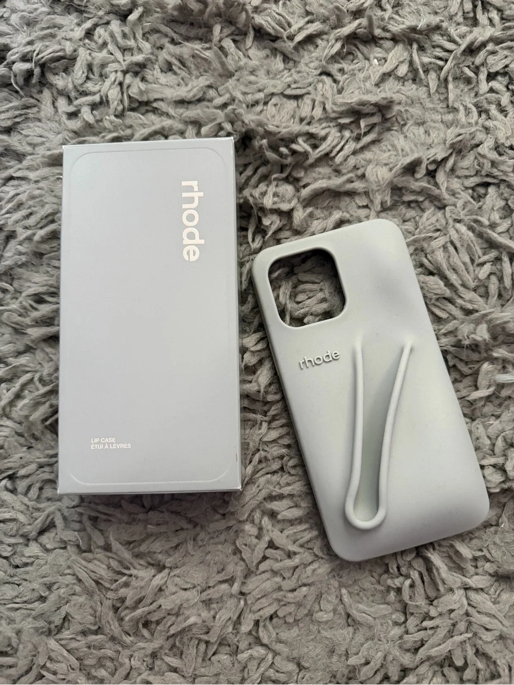 RHODE grey lip case